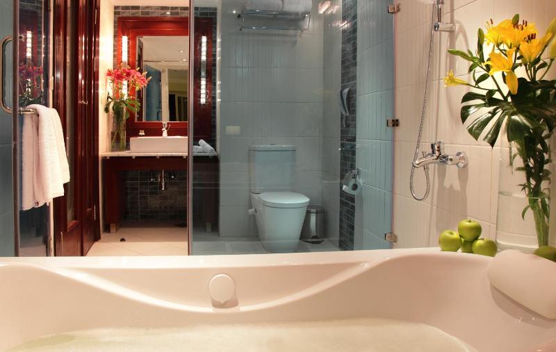 Xperience Sea Breeze Resort - image 4