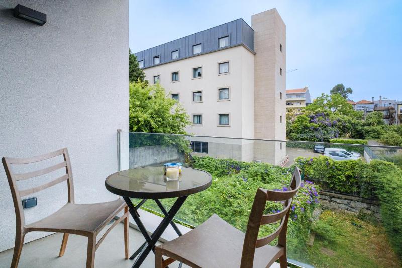 Miguel Bombarda - Porto Houses & Suites - image 30