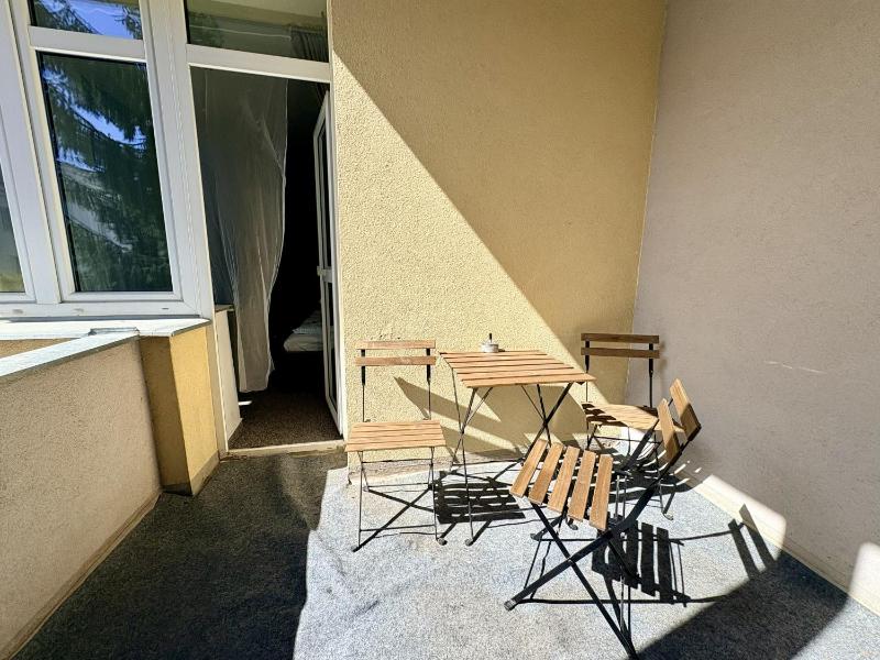 Black Style ROOMS Moravske namesti - image 6