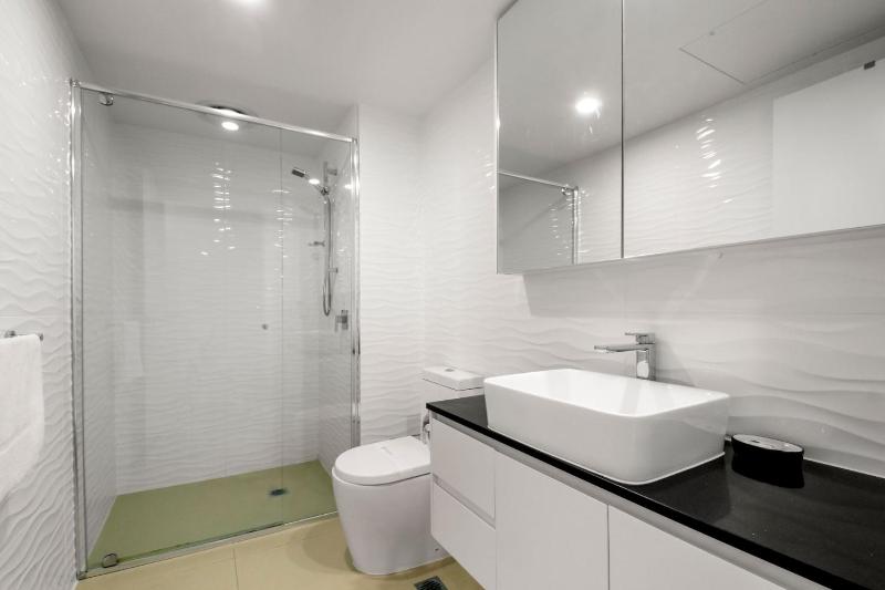 Aqua View 504 29 Canberra Tce Kings Beach - image 14