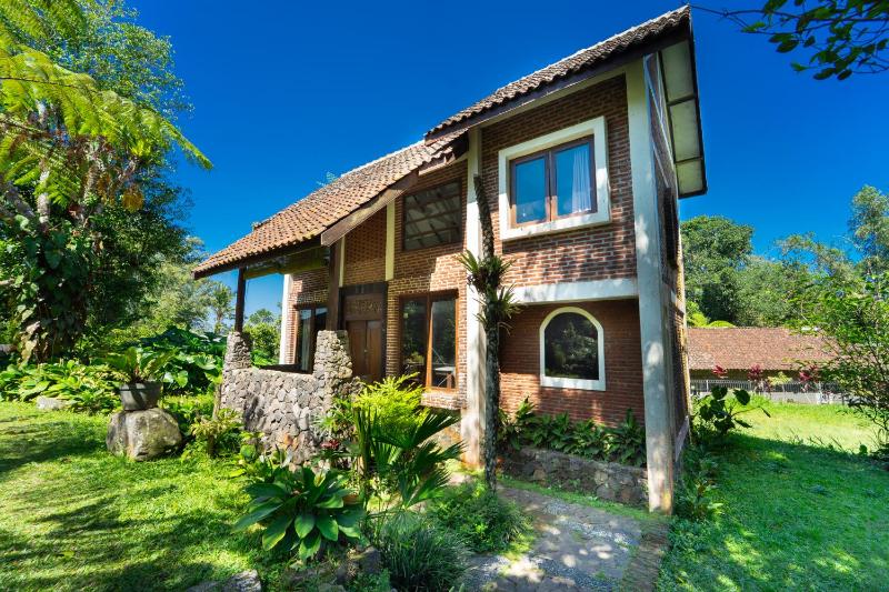 Tempuran Hills Family Homestay By ARBA - image 16