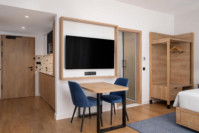 Hilton Garden Inn Brasov - image 6