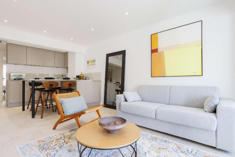 Quartier Carlton 3 pieces Sud avec terrasse - image 14