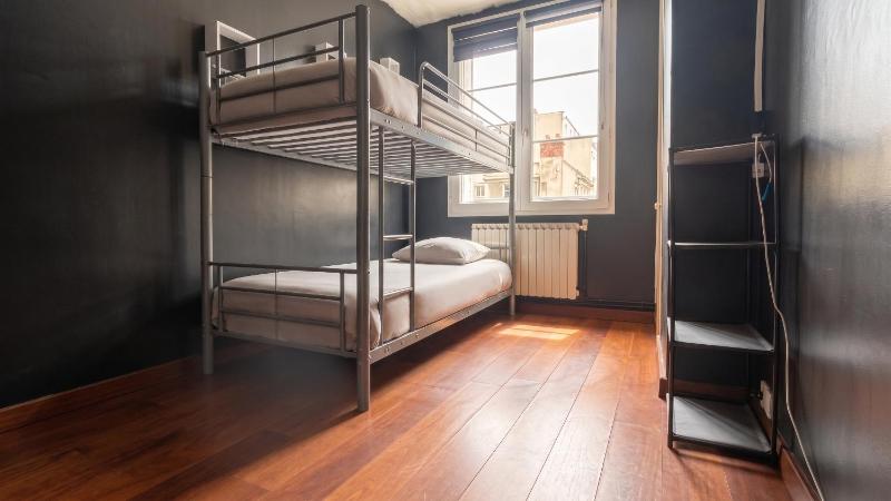 Appartement spacieux à Caen 65 m² avec balcon vue sur la ville - image 18