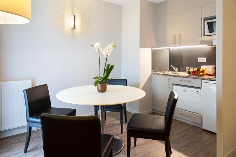 Citadines Antigone Montpellier - image 22
