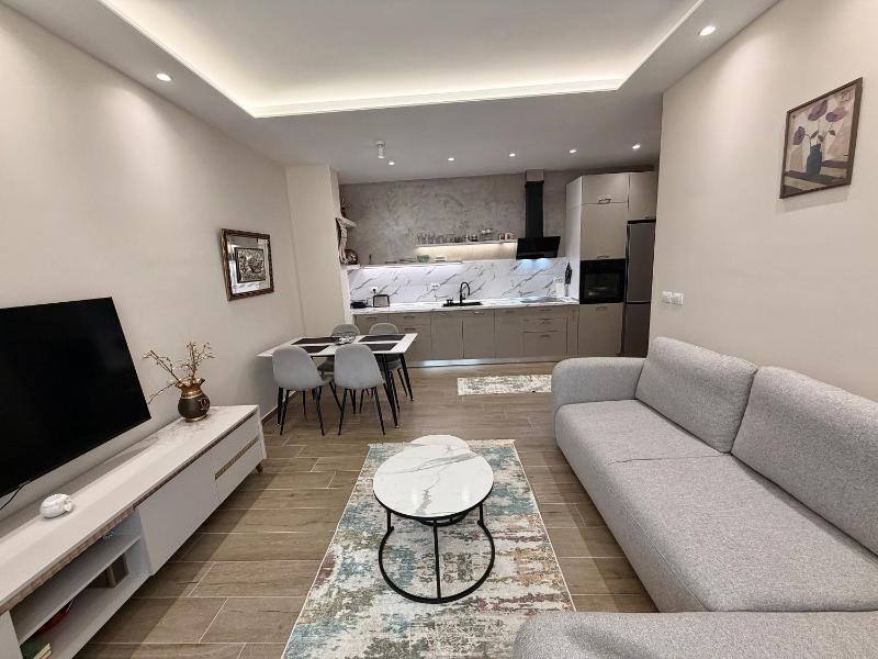 Siar Seaside Vlora Apartament - image 8