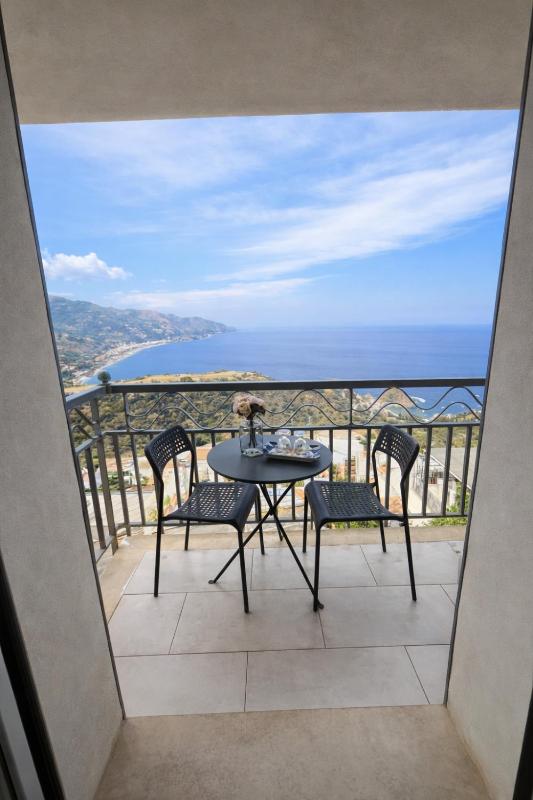 Blue Sky House - image 28