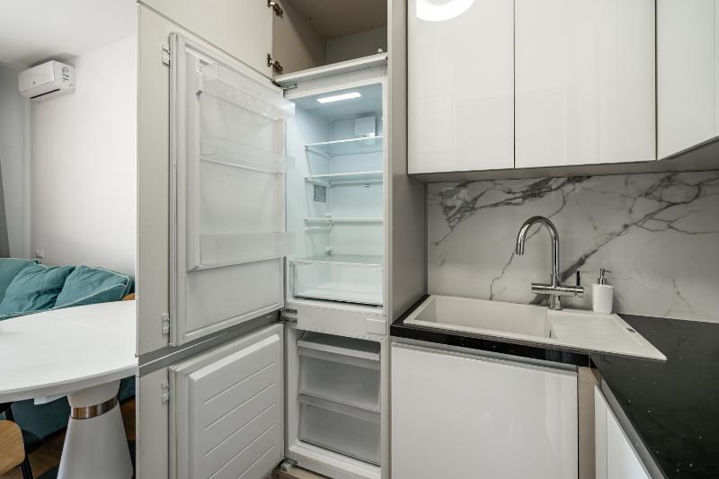 19-408 Central Park John McCain 7 Kyiv centre panoramic city view 15 kW backup power Petrovdom Apartment - image 15