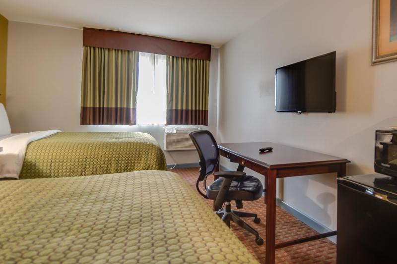 Queen Room with Two Queen Beds image 1