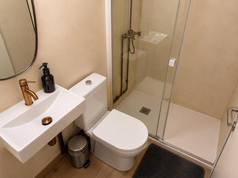 Plaza Catalunya City Center Apartments - image 10