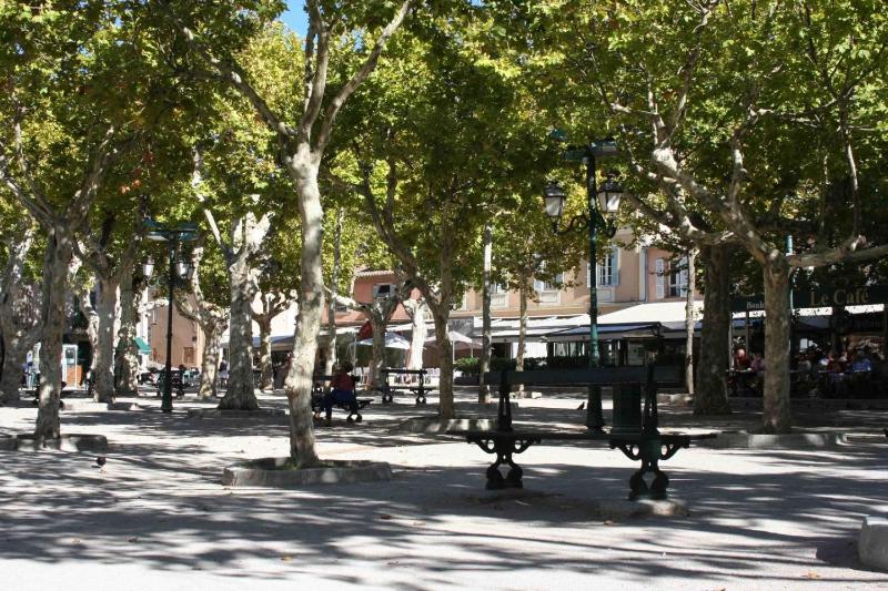 Charming studio in the heart of Saint-Tropez - image 13