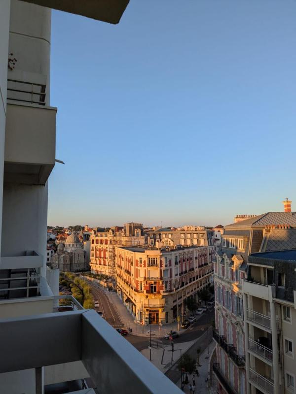 Prestige Studio with View and Pool in Biarritz - image 4