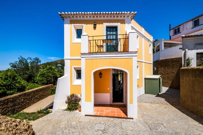 Malveira Hills by Portugal Portfolio - image 42