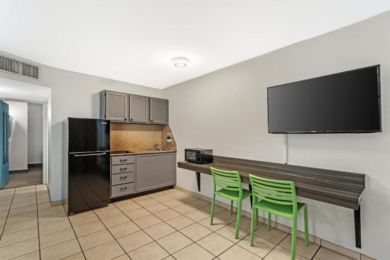 SureStay Studio by Best Western Virginia Beach Oceanfront - image 23