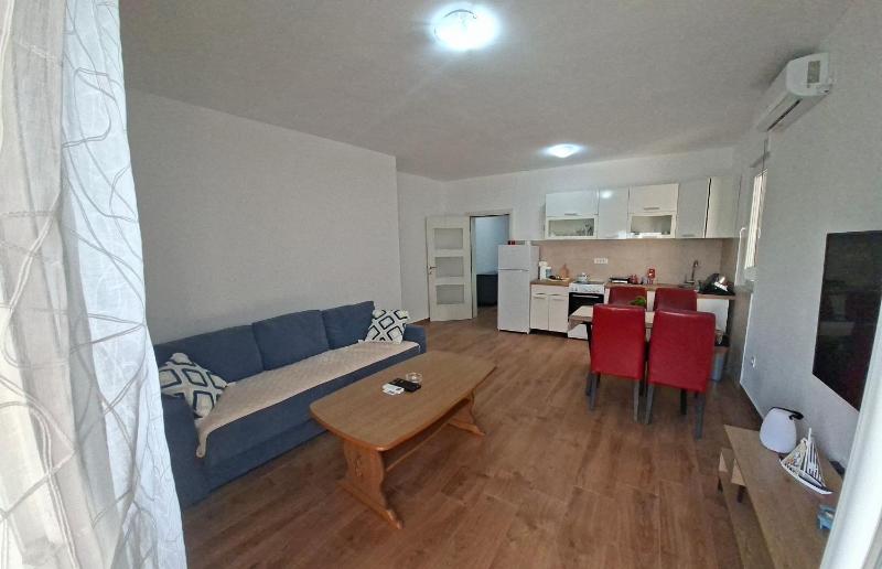 Olive Apartment - image 10