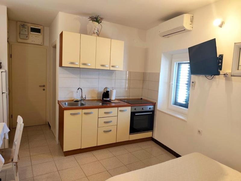 Apartment Karmela - image 17