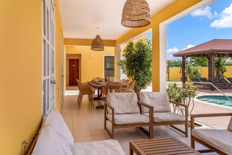 Casa Amarilla 8 mins from the beach - image 9