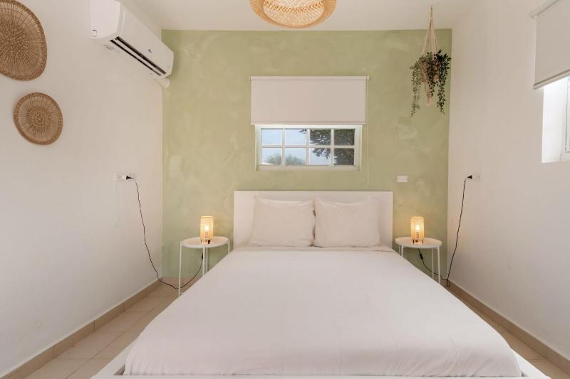 Casa Amarilla 8 mins from the beach - image 5