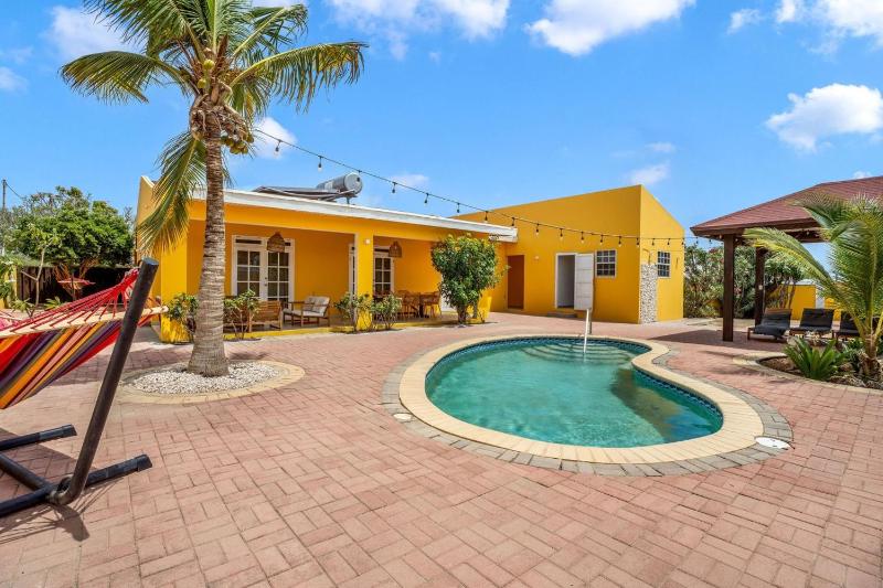 Casa Amarilla 8 mins from the beach - image 38