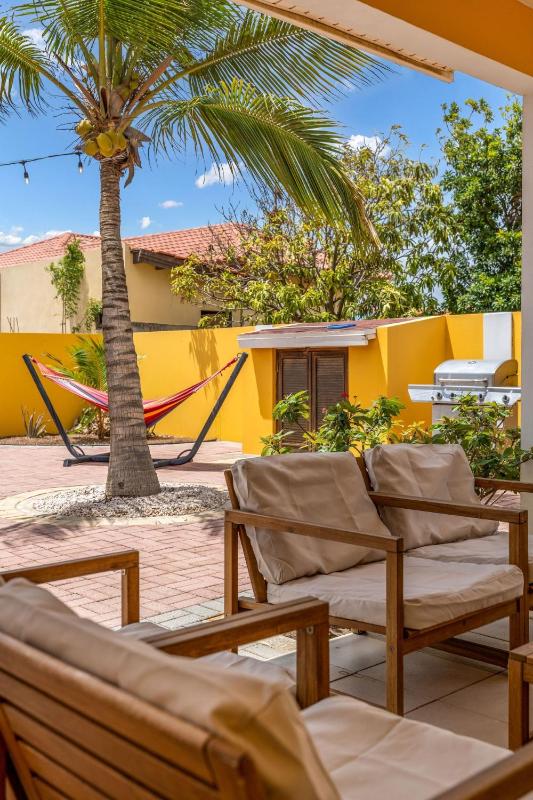 Casa Amarilla 8 mins from the beach - image 47