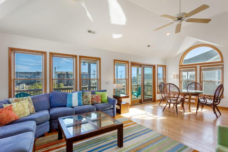 5208 - Beach Break - image 24