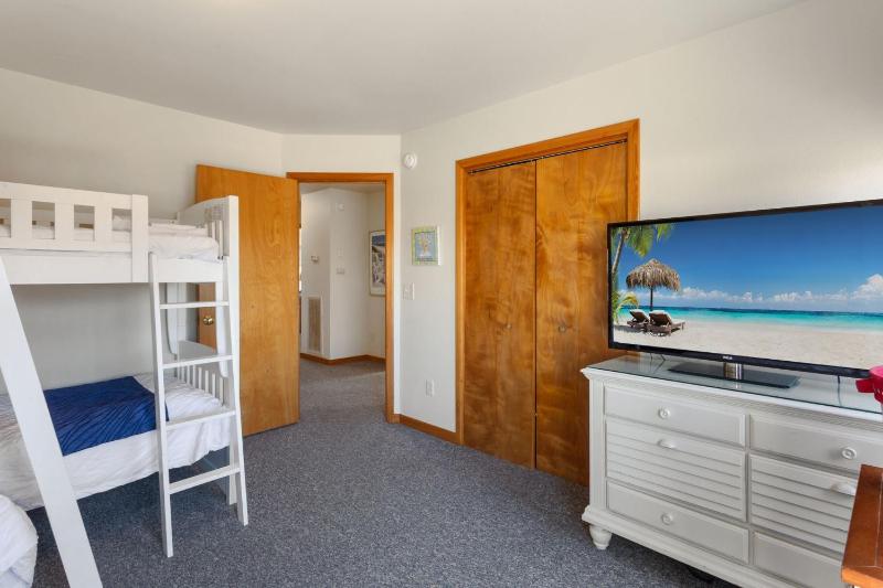 5208 - Beach Break - image 25