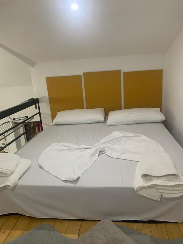 Central and cozy x 4 Tirana Victoria Apartments - image 14