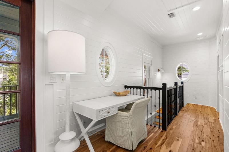 Hammock Cottage - image 6