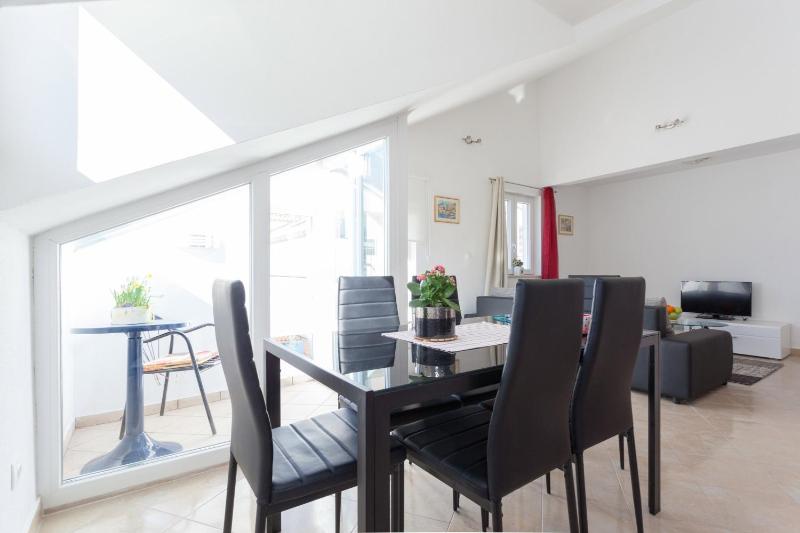 Apartment Mistral 51 - image 1