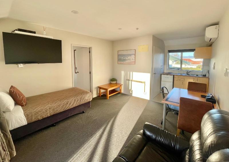 Amalfi Motor Lodge - image 21