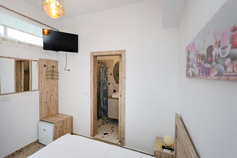 Guest House Eno - image 12