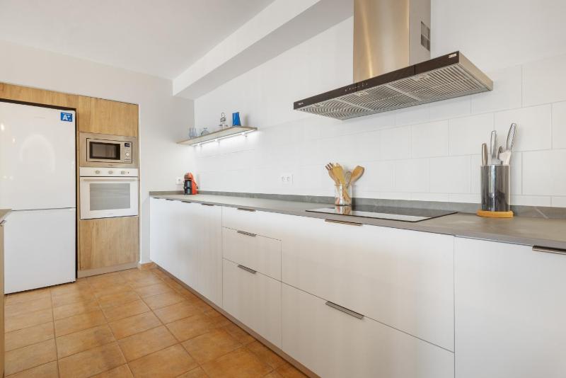Mora Beach - image 15