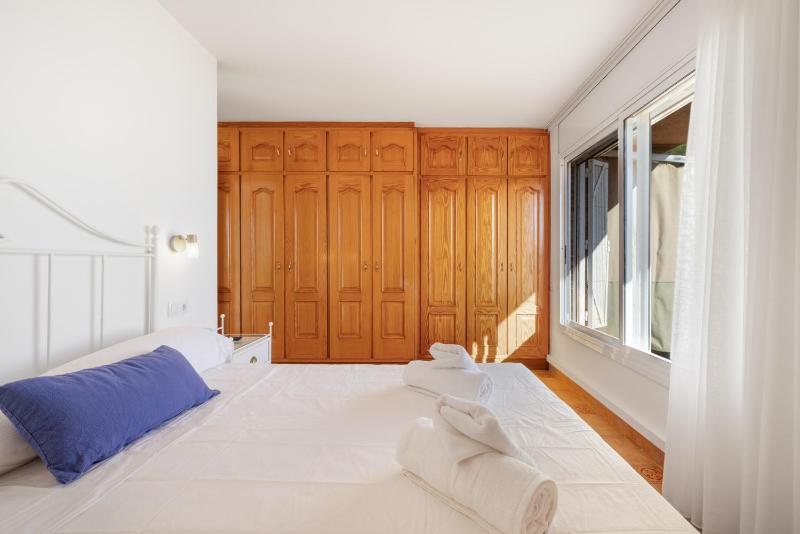 Mora Beach - image 23