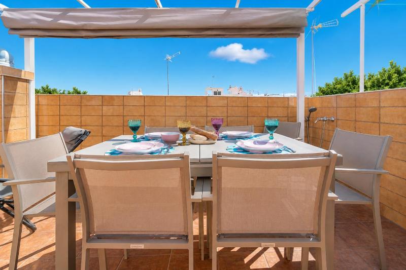 Cubo's Casa Nerja Roof Terrace - image 1