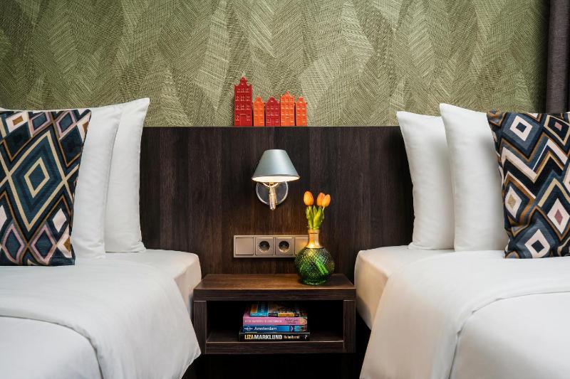Hotel Damsquare - image 1