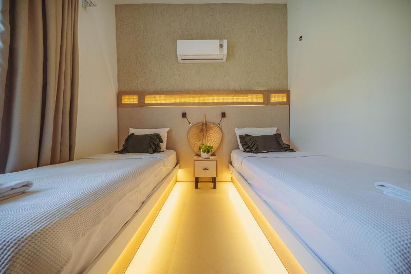 Arpia Hotel - image 18