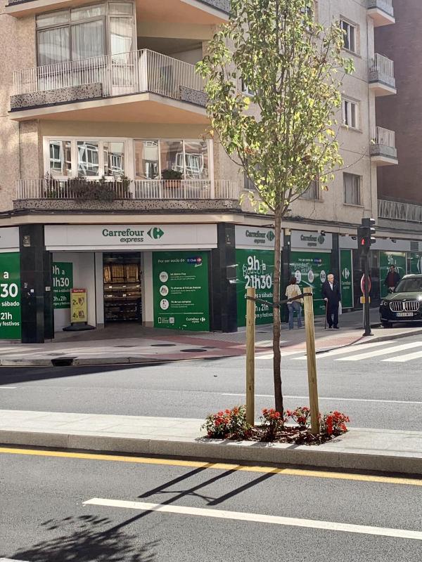 Apartamentos plaza América  Oviedo centro - image 19