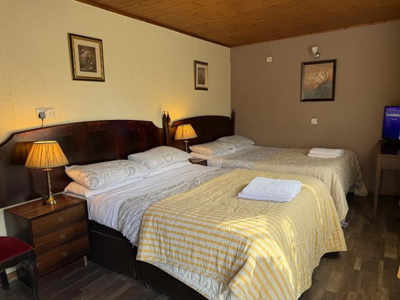 Charde Guest House - image 6