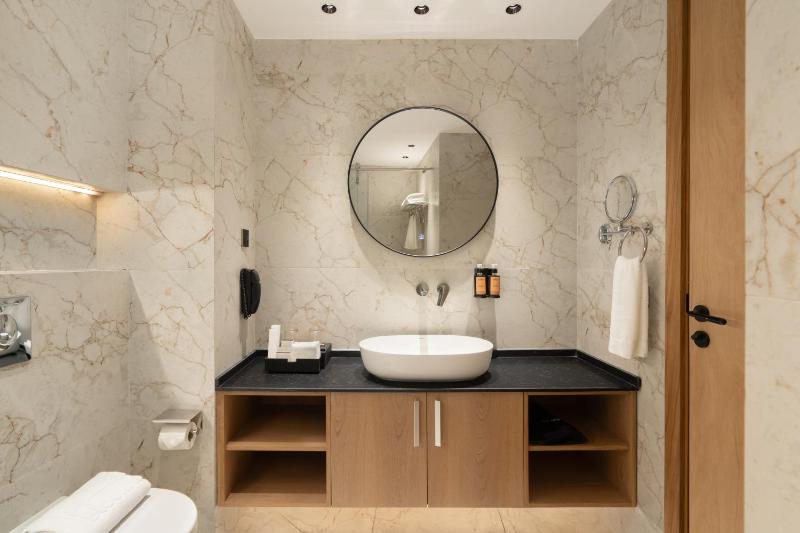 Grand Bloom Hotel - image 4
