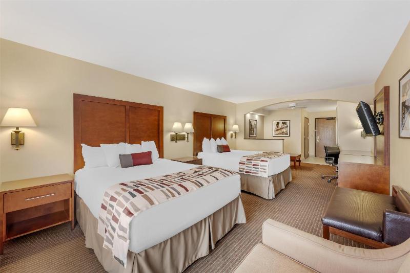 Best Western Alamo Suites - image 20