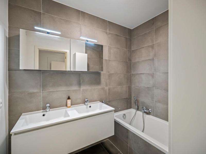B City Complex - 0302 - image 16