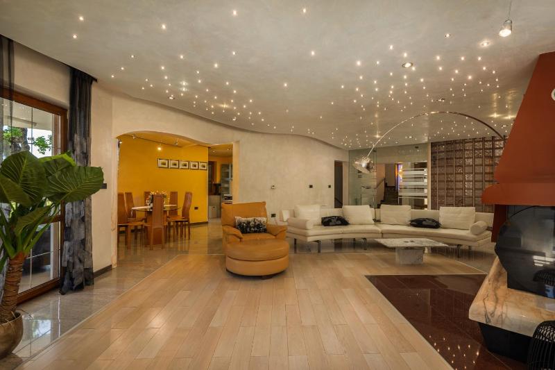Luxury Pool Villa Rosa Magica - Happy Rentals - image 21