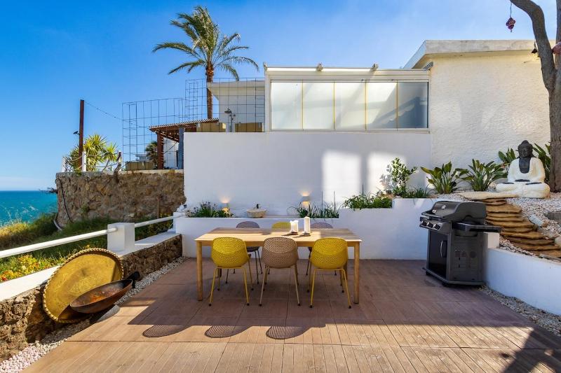 Casa Folimanka 250sqm Garden Duplex with Jacuzzi Sea View & Cinema - image 7