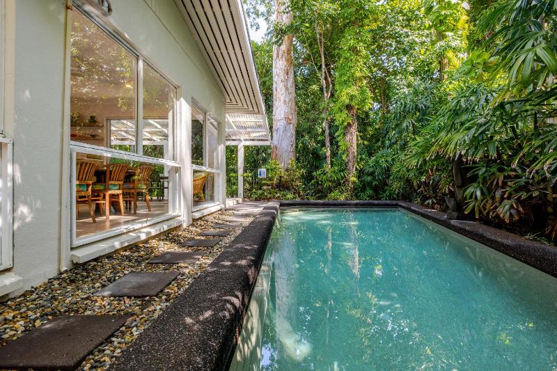Beachside at 7 Solina Close in Port Douglas - image 22