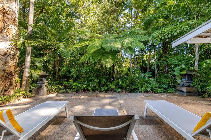 Beachside at 7 Solina Close in Port Douglas - image 5
