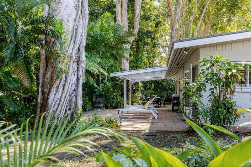 Beachside at 7 Solina Close in Port Douglas - image 17