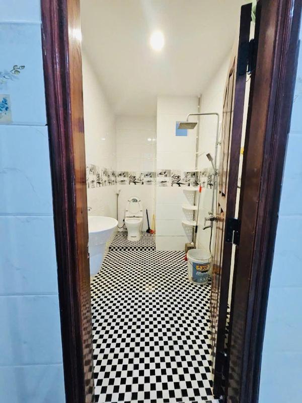 04 Apartment - image 7