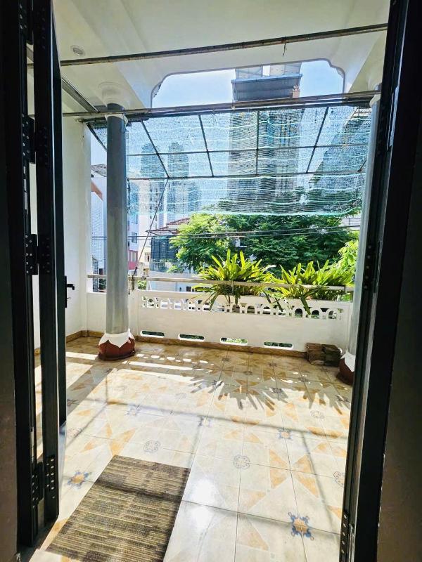 04 Apartment - image 11