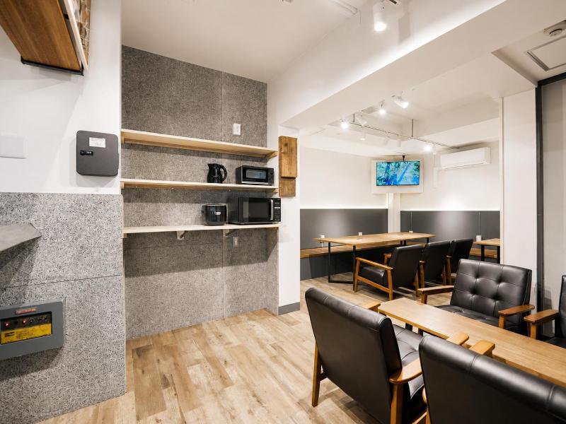 Akasaka Guesthouse HIVE - image 10