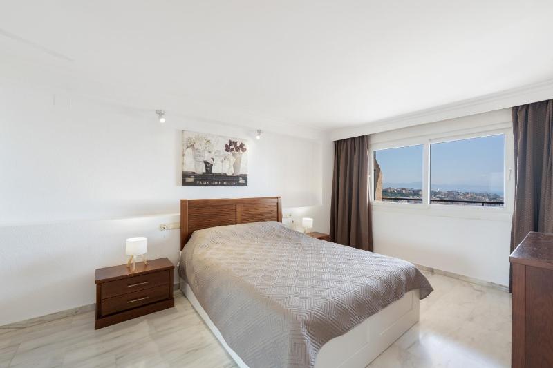 Oasis Torrequebrada - image 5
